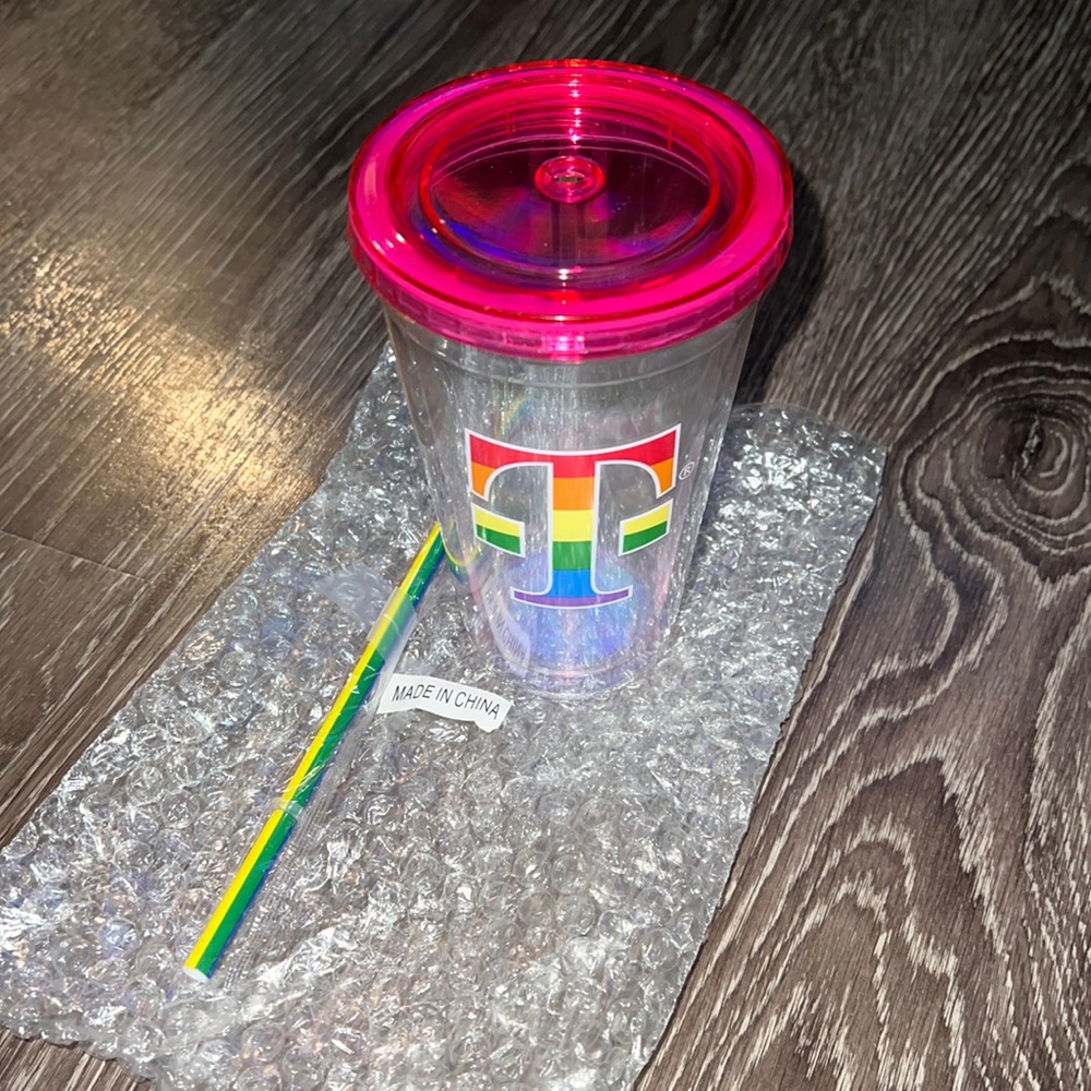 T-Mobile Reusable Cup Rainbow T & Straw -NIP